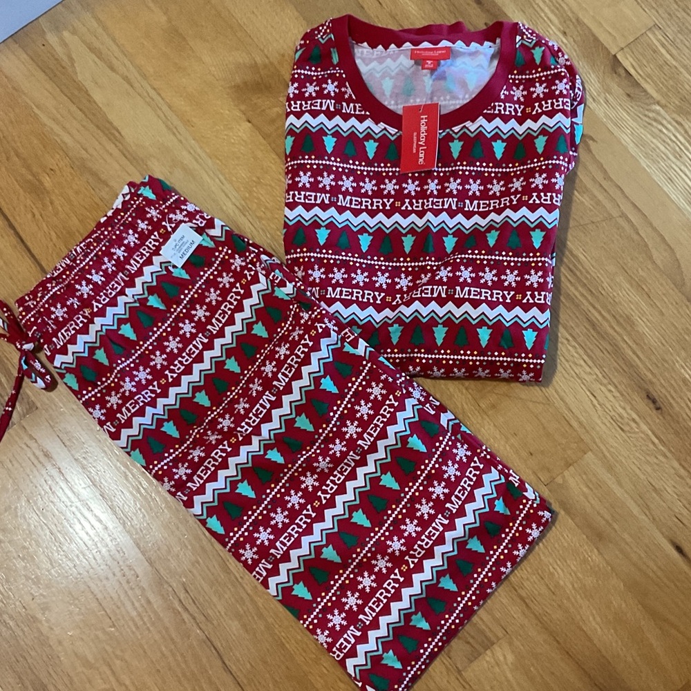 Holiday lane Pajama Set